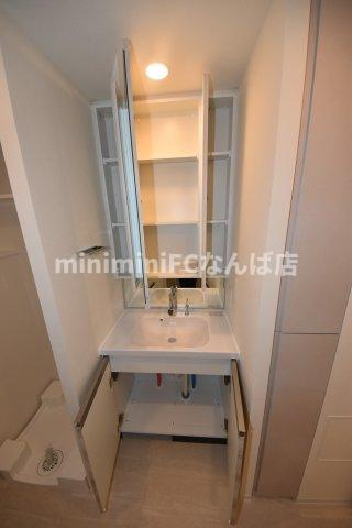 コンフォリアリヴ本町ＷＥＳＴ Ｑ