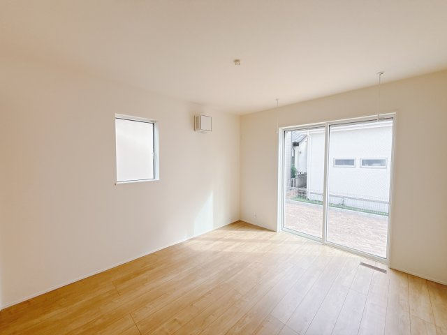 【新築戸建】高崎市日光町24-1期の洋室|子供部屋のメリットは「自立心を養うことができる」「自分で整理整頓できるようになる」そして、お子様が成長した際には「プライバシーを確保できる」といい事だらけ♪