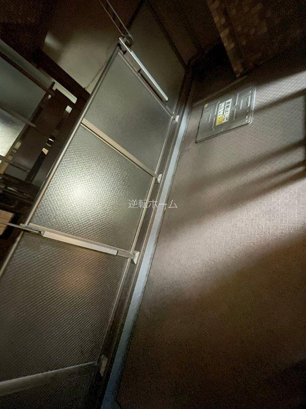 R-Court泉　名古屋市賃貸　仲介手数料無料のバルコニー