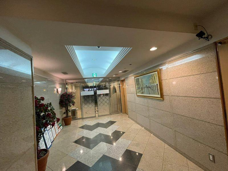 R-Court泉　名古屋市賃貸　仲介手数料無料のロビー