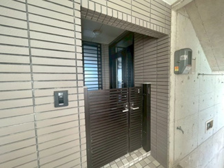 【エントランス】 | サンスリービル | サンスリービル★糸満市西崎エリア