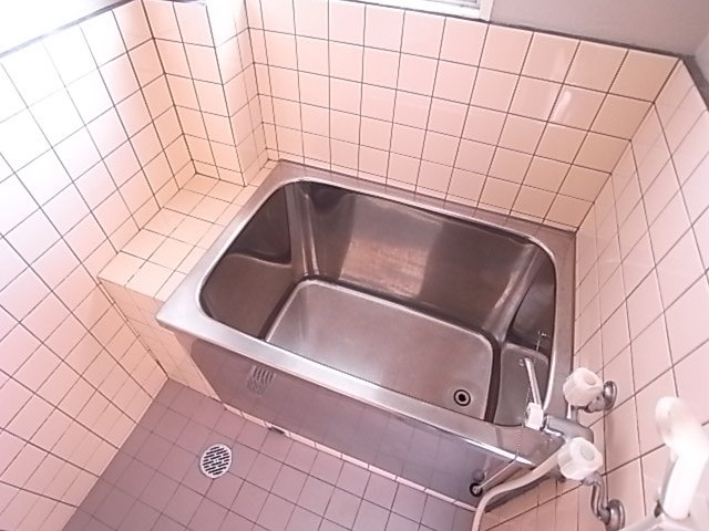 六甲林ハイツの浴室