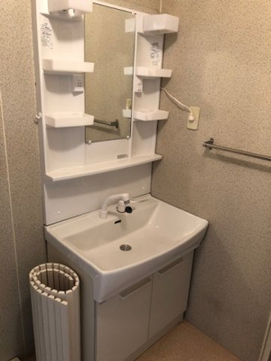 【洗面所】 | セジュール藤光A | 広い洗面スペース