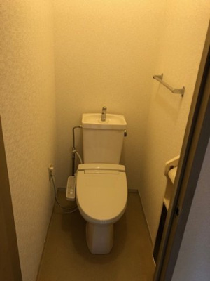 【トイレ】 | セジュール藤光A | シンプルで使いやすいトイレです