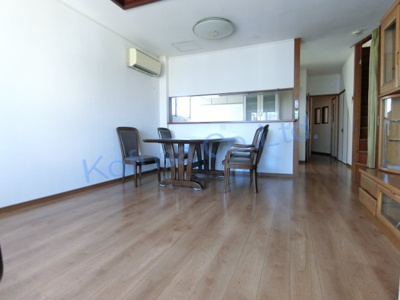 【居間・リビング】 | 須佐野通2丁目戸建