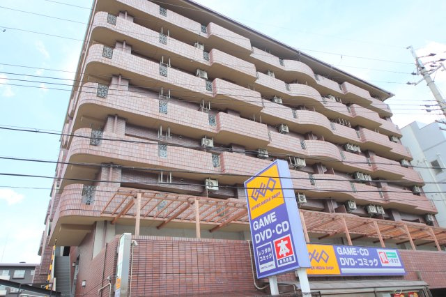 OMマンション東生駒の外観