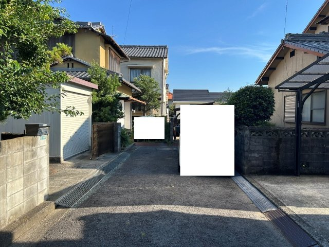 越智3丁目の前面道路含む現地写真