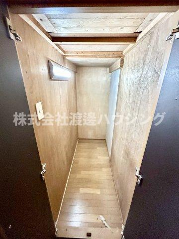 中津町一戸建の収納