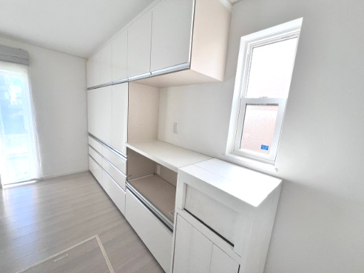 福島県郡山市田村町東山　中古戸建てのキッチン|嬉しいキッチン収納♪