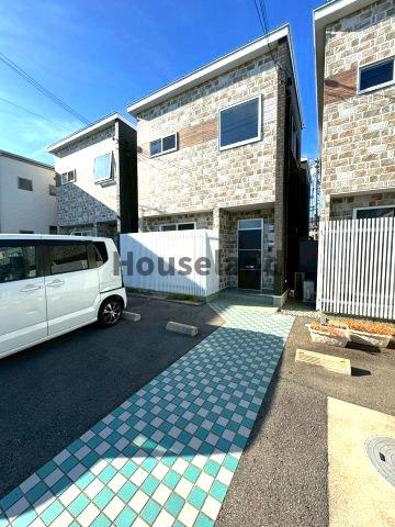 It's新在家の外観