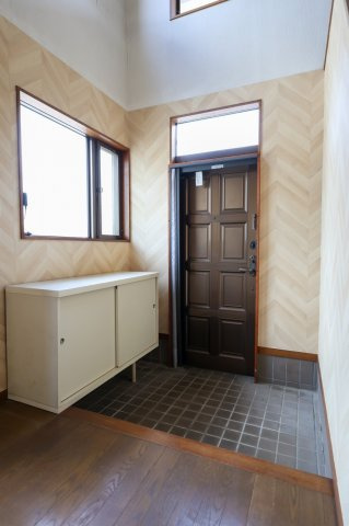 Reno WaKaBa IIIの玄関