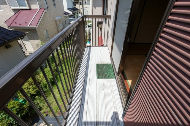 Reno WaKaBa IIIのバルコニー