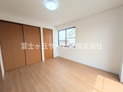 【寝室】 | 浜松市浜名区内野台2丁目 中古戸建て | 寝室です