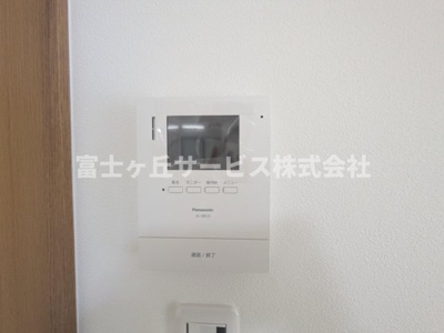 【セキュリティ】 | 浜松市浜名区内野台2丁目 中古戸建て | TV付インターホンです