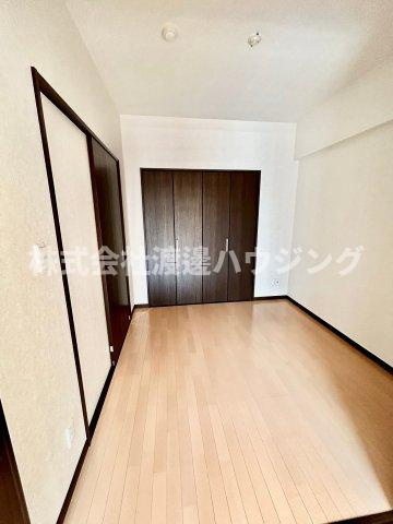 第7アローズ江坂公園の寝室