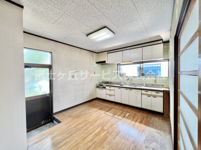 【ダイニング】 | 沼津市大塚 中古戸建て | ダイニングです