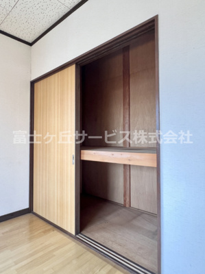 【収納】 | 沼津市大塚 中古戸建て | 寝室の収納です