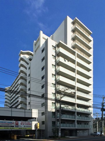 ルキシア薬院の外観