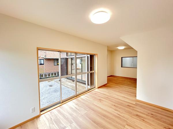 宇都宮市西川田本町４丁目　３ＬＤＫ　中古住宅の居間・リビング