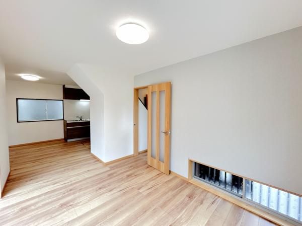 宇都宮市西川田本町４丁目　３ＬＤＫ　中古住宅の居間・リビング