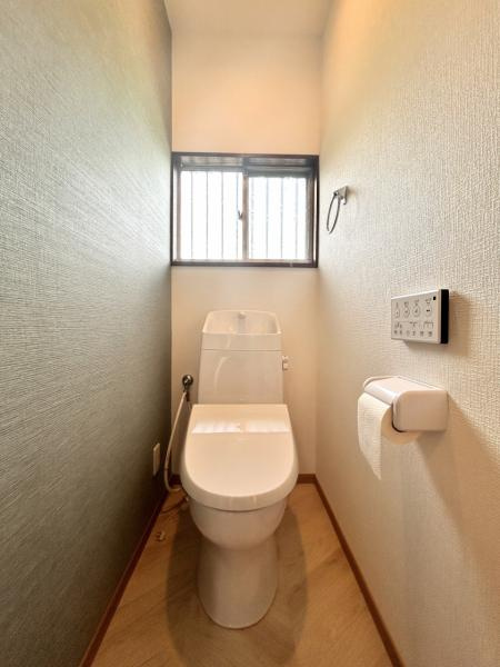 宇都宮市西川田本町４丁目　３ＬＤＫ　中古住宅のトイレ