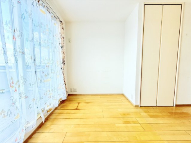 日進市岩崎町西ノ平戸建の洋室|洋室約5.1帖