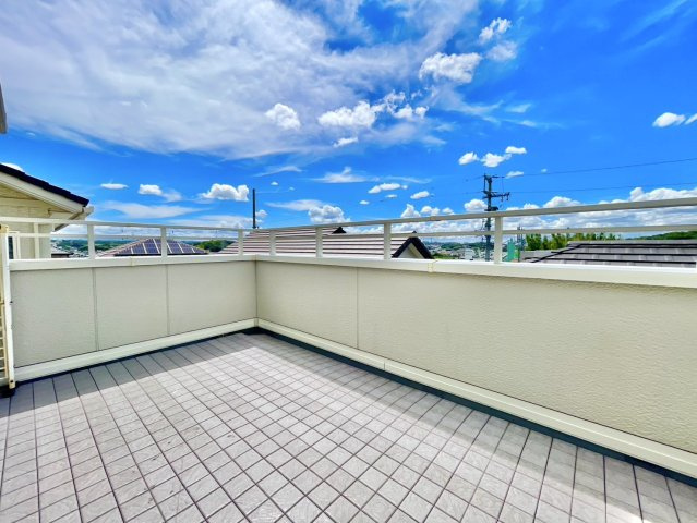 日進市岩崎町西ノ平戸建のバルコニー|ルーフバルコニー