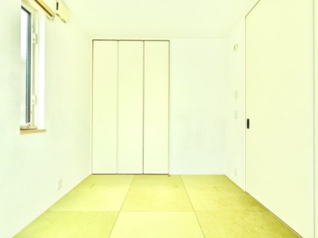 日進市岩崎町西ノ平戸建の和室|和室約4.2帖