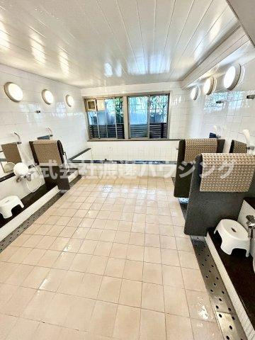 カルムイン豊津の浴室|共用