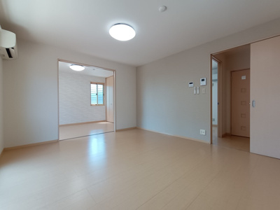 【居間・リビング】 | ヴィレッジさくらD