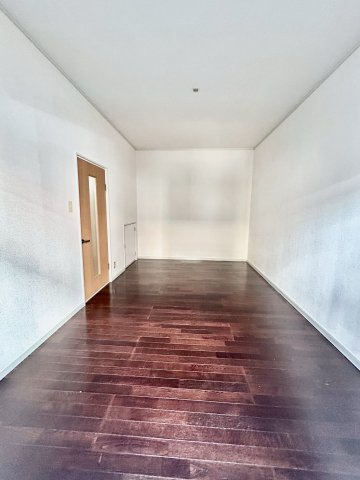 松虫通一戸建の洋室