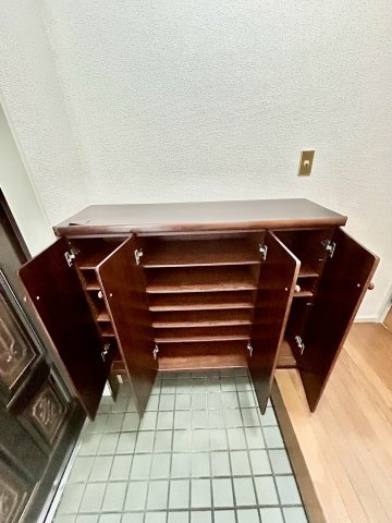 松虫通一戸建の収納|下駄箱付き