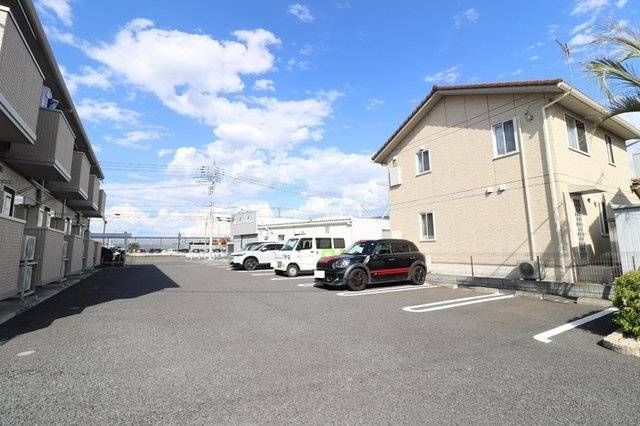 ガーデニアの駐車場|駐車場