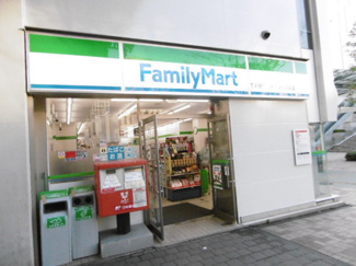 ファミリーマート ＴＸ柏の葉キャンパス駅店まで750ｍ