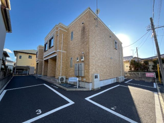 【外観】 | グランドコート | 外観写真（昼）