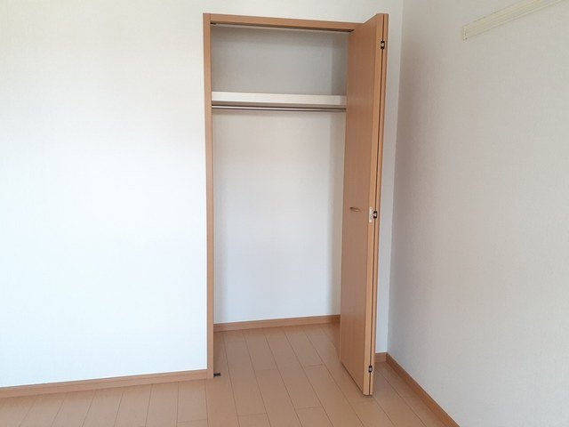 カ－サ　ハピネス　Ａの収納|たっぷりとした収納スペースです