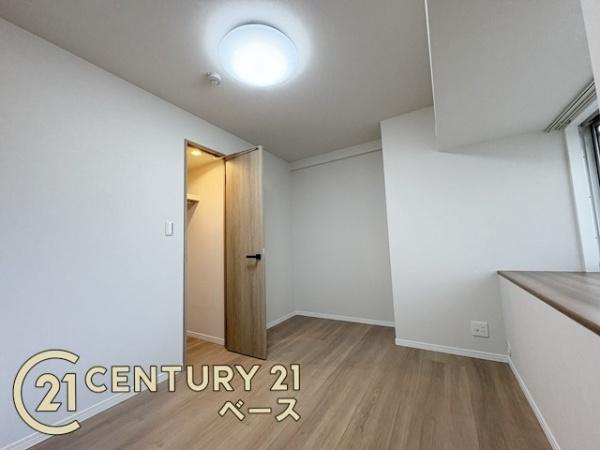 王寺久度アーバンコンフォートの洋室|■現地撮影写真■広々とした洋室です！