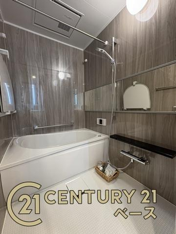 王寺久度アーバンコンフォートの浴室|■現地撮影写真■高級感のある雰囲気で気持ちをリフレッシュすることができます！