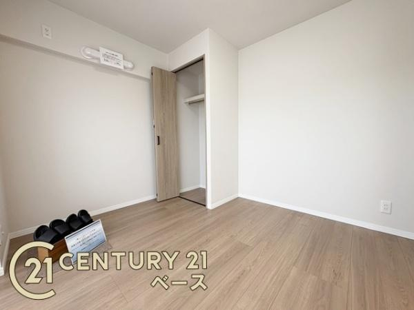 王寺久度アーバンコンフォートの収納|■現地撮影写真■便利なクローゼットを完備！