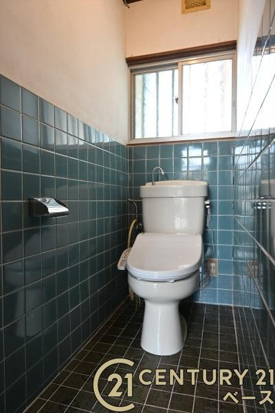 橿原市菖蒲町３丁目　一戸建のトイレ|■現地撮影写真■清潔感ある綺麗なお手洗いです！