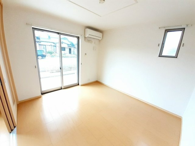 ワンプラム・Ｋの内装