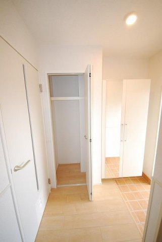 サンミッシェル　Ｂのエントランス