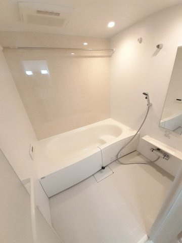 センターロードⅥの浴室