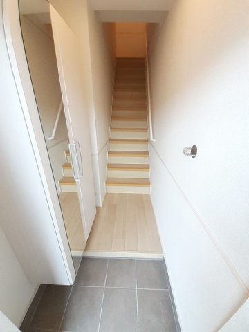 センターロードⅥの玄関