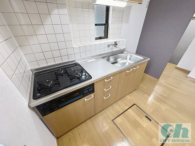 みもざ深沢 103号室の洋室