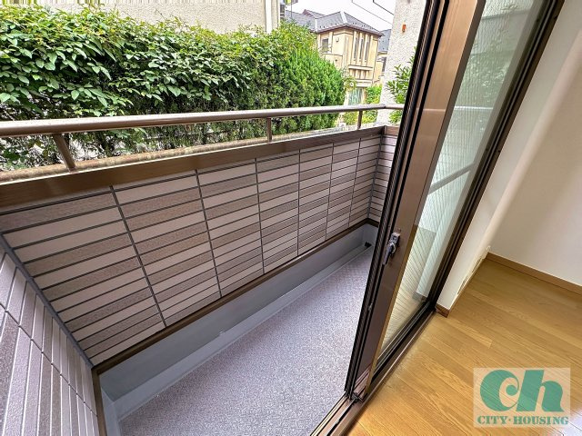 みもざ深沢 103号室のバルコニー