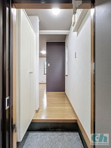 みもざ深沢 103号室の玄関