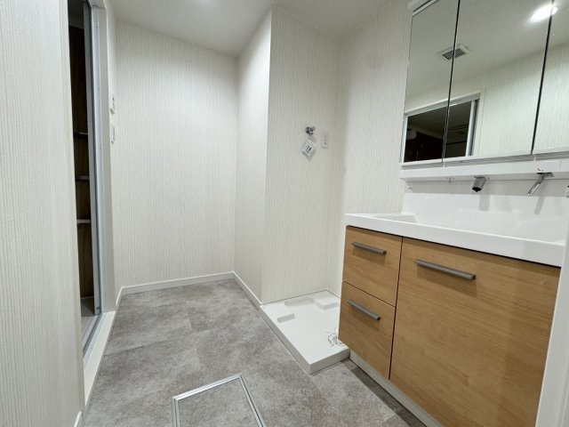 ライオンズマンション元八事の独立洗面台