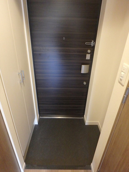 【玄関】プレサンス塚本駅前 