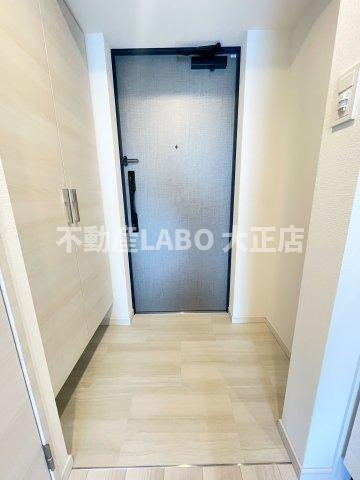 S-RESIDENCEドーム前千代崎の玄関